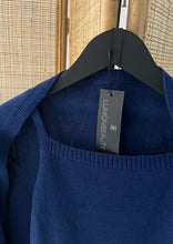 Lade das Bild in den Galerie-Viewer, cashmere set dunkel blau top und Jacke 
