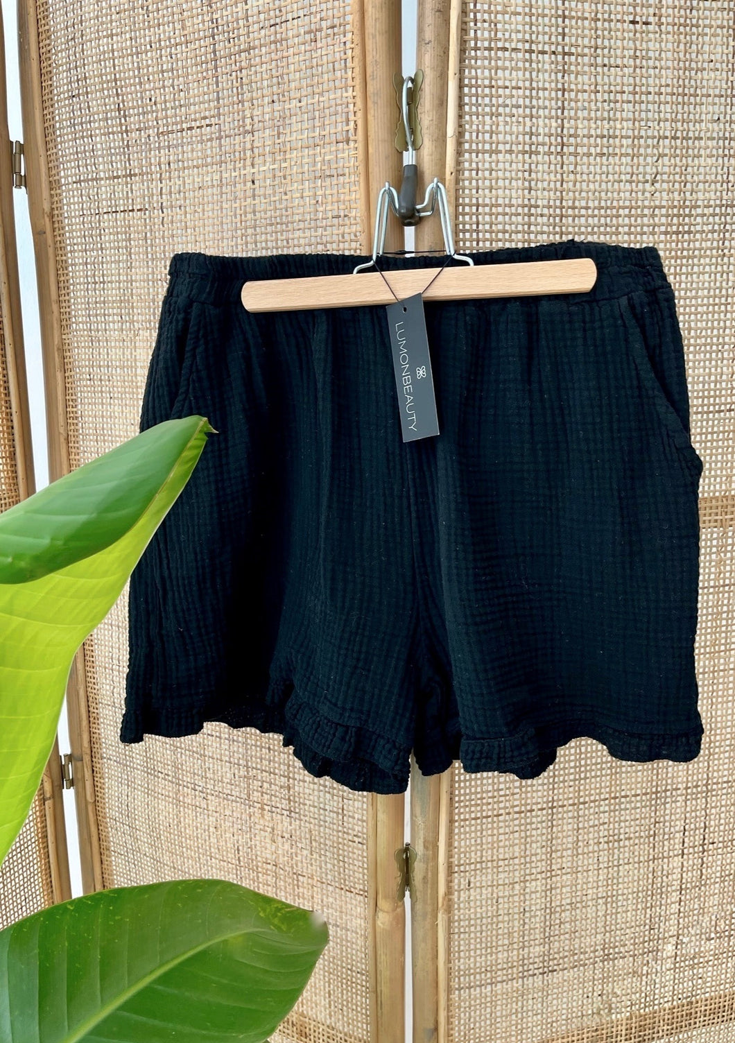 schwarze Musselin Shorts